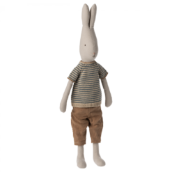 Alternative view of Pants and knitted sweather, Size 4